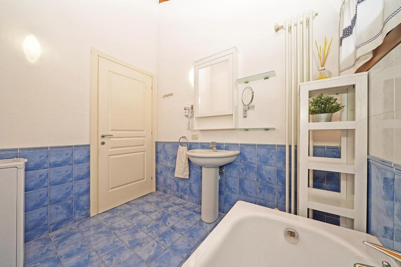 La Rocca 2-11 By Wonderful Italy Appartement Manerba del Garda Buitenkant foto