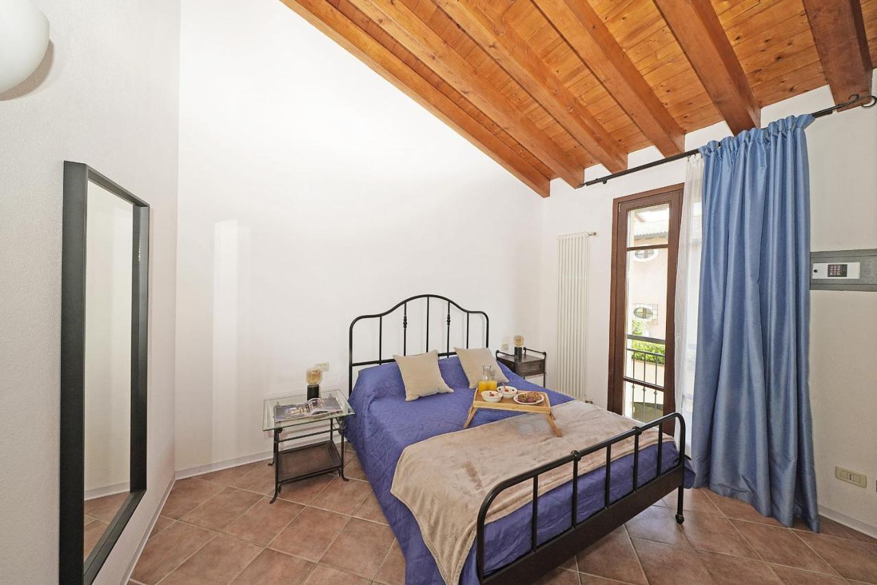 La Rocca 2-11 By Wonderful Italy Appartement Manerba del Garda Buitenkant foto